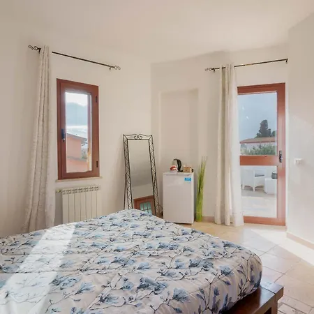 Wunjo Iun R3267 * La Maddalena (Cagliari)